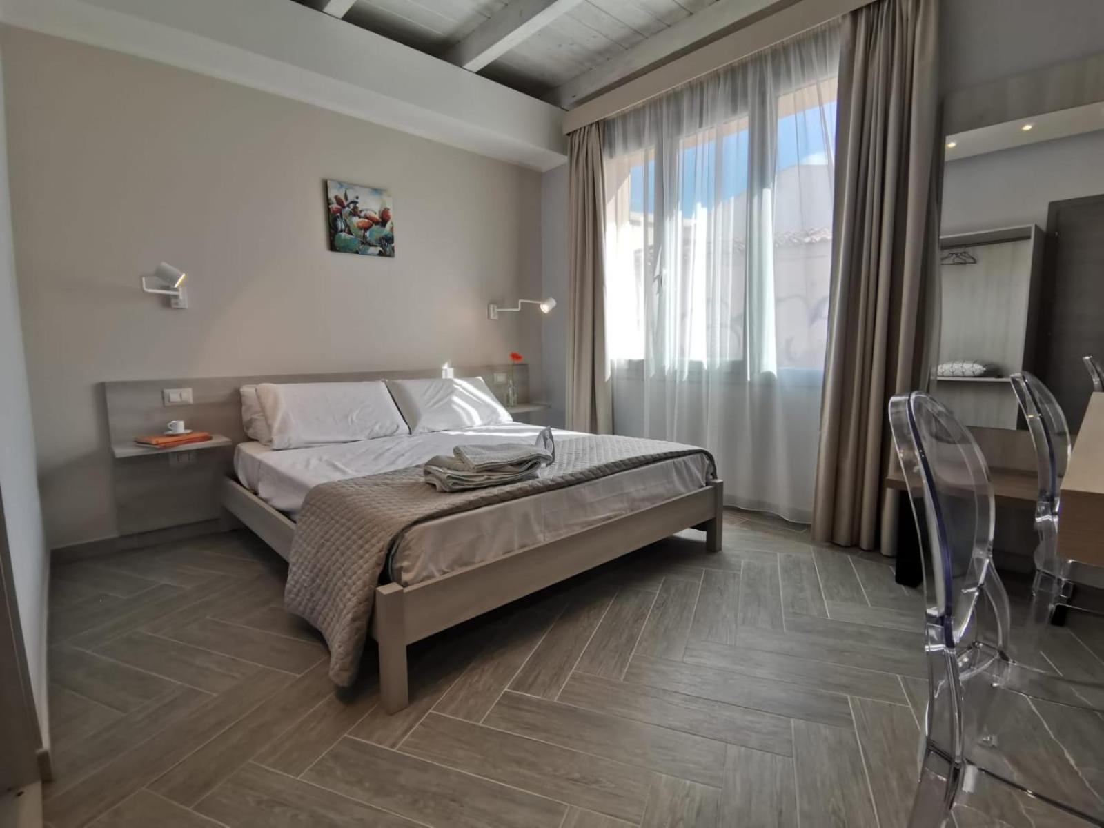 Green Guest House Ористано Экстерьер фото