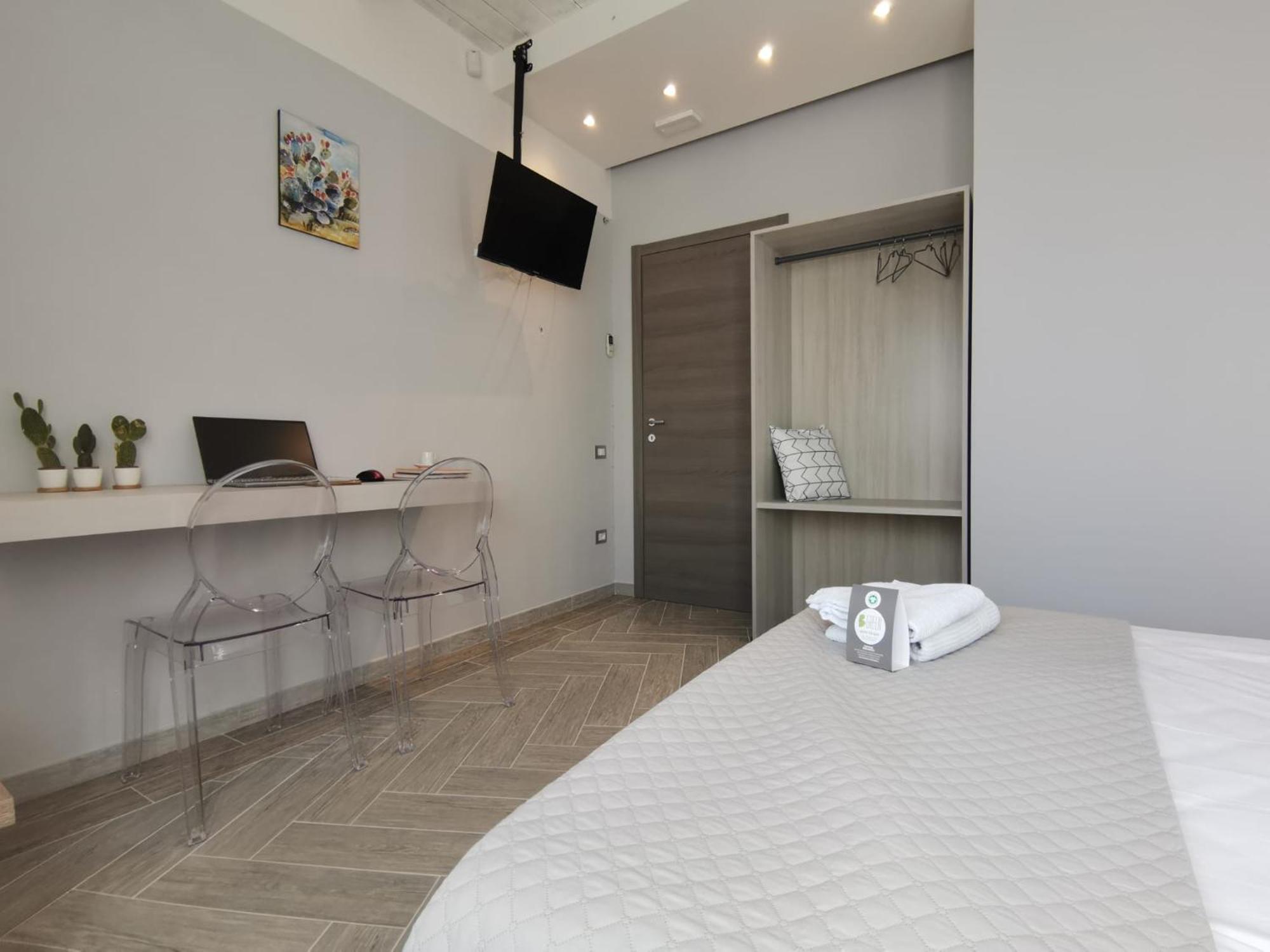 Green Guest House Ористано Экстерьер фото
